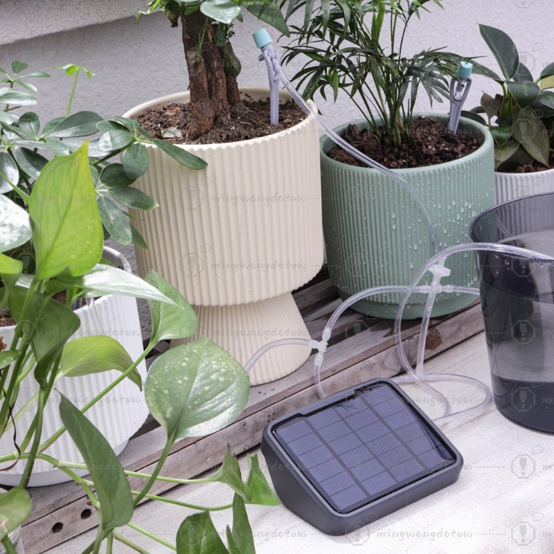 ソーラー式自動散水装置 インテリジェントタイマー点滴灌漑シス - Automatic Watering のレビューと価格